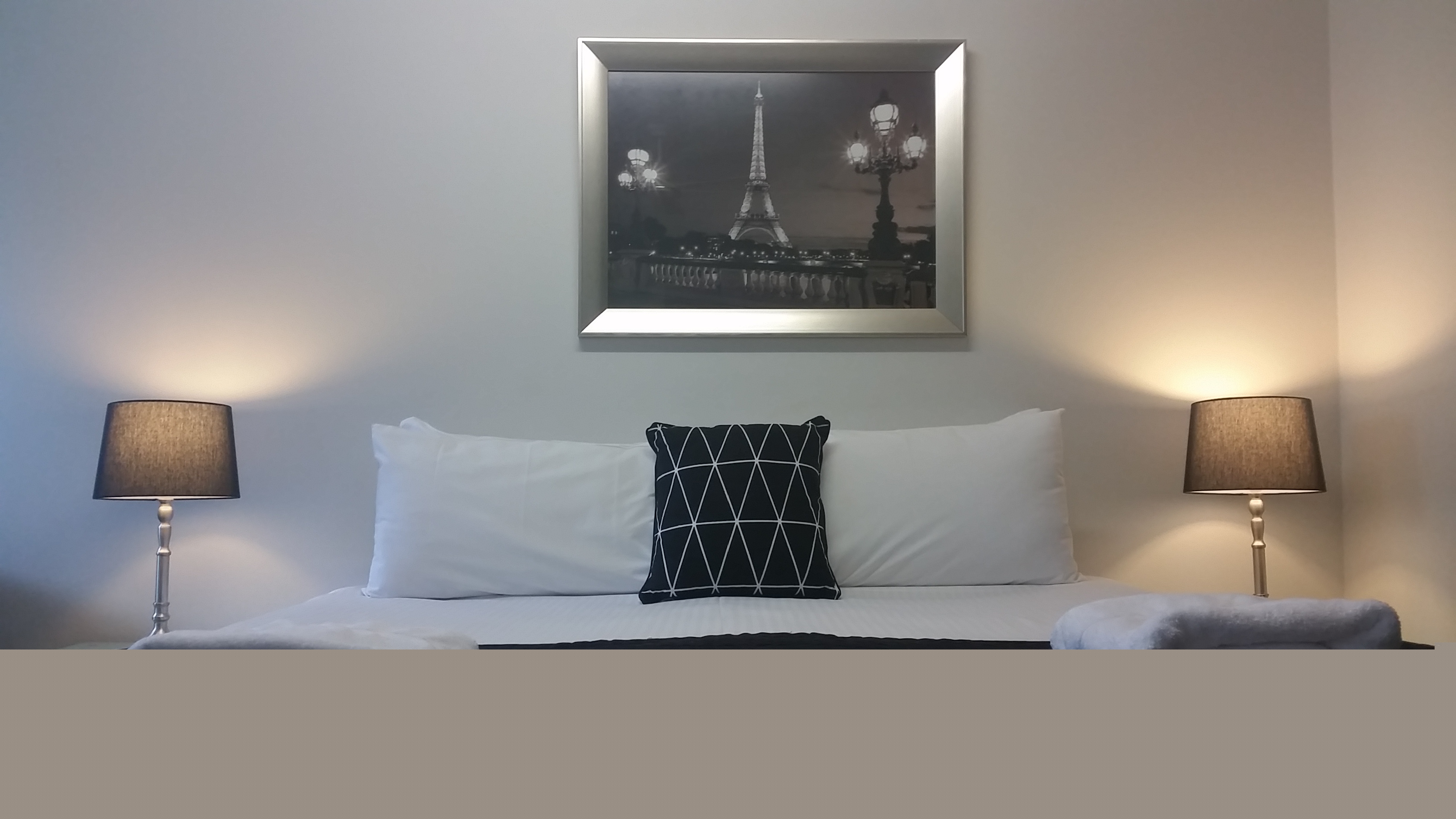 Deluxe Queen Room Deluxe Queen Room