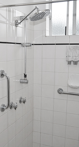 Shower with large rose head Shower with large rose head